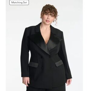 Eloquii x Kate Spade New York. Tailored contrast lapel blazer